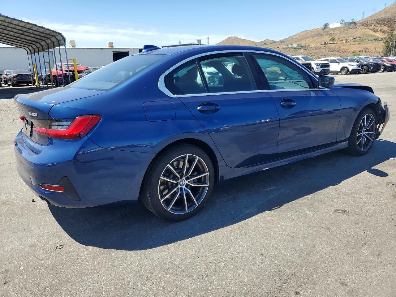 2021 BMW 330I - Image 3