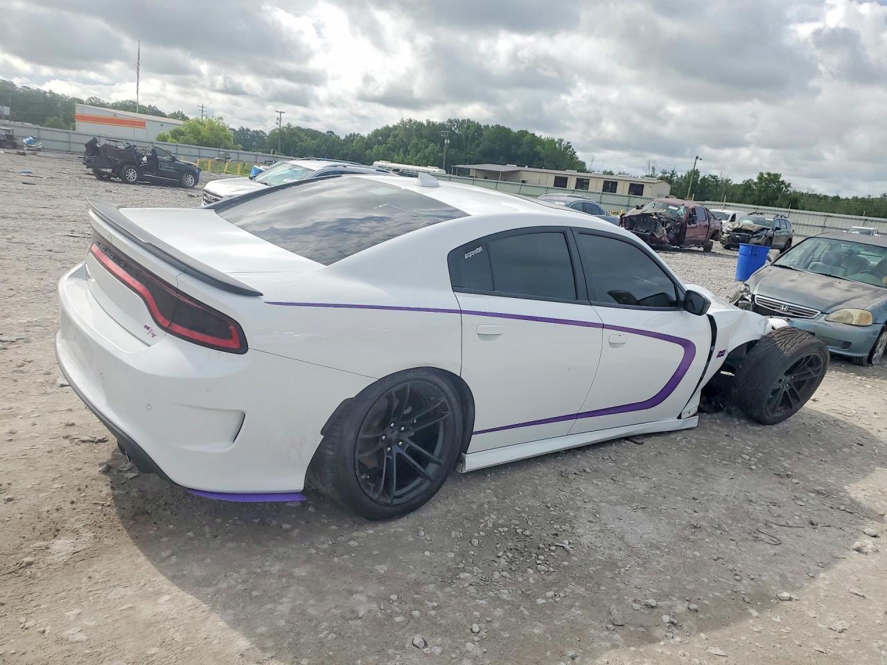 2022 Dodge Charger R - Image 3