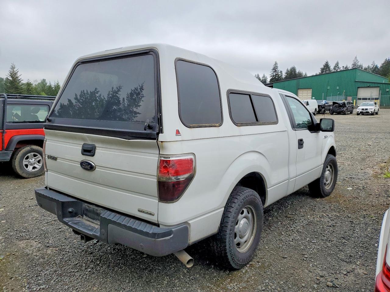 2014 Ford F150 - Фото 3