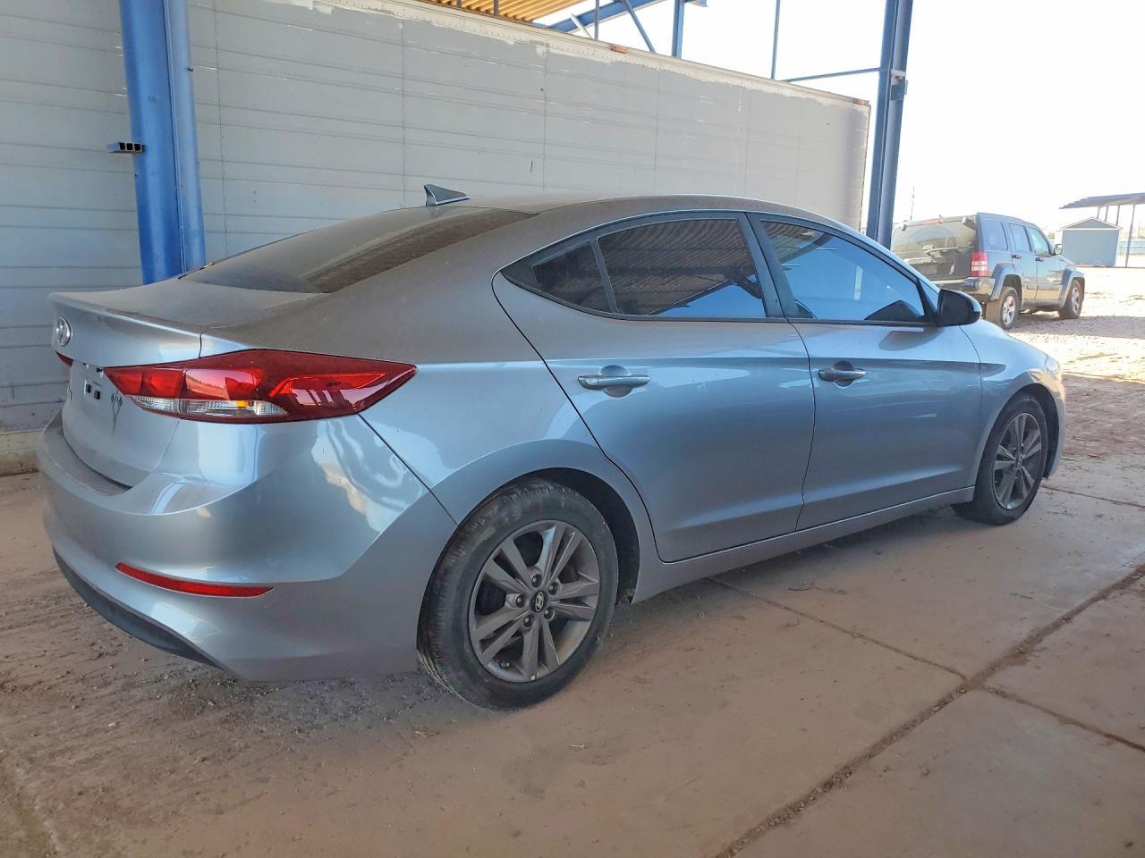 2017 Hyundai Elantra Se - Фото 3