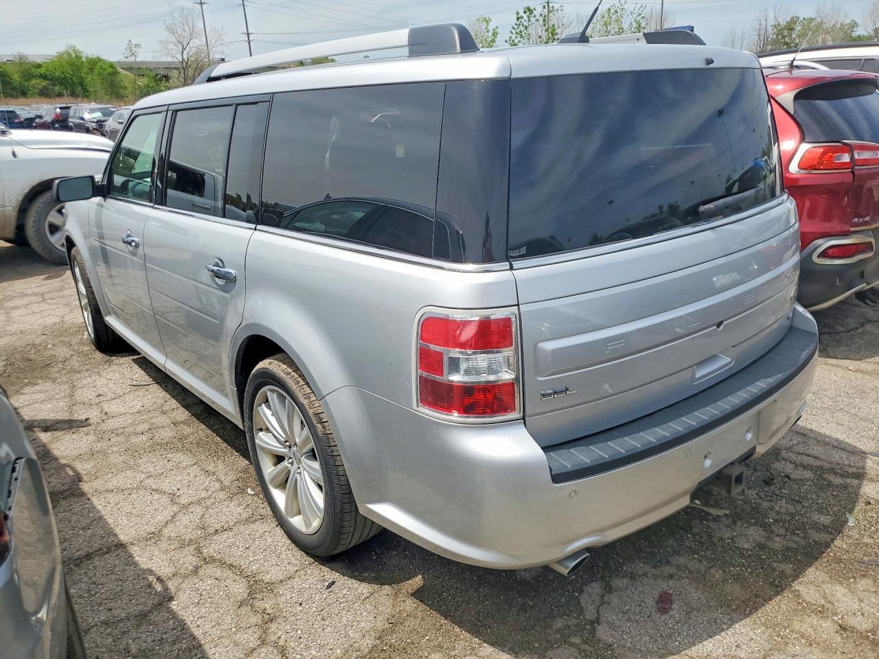 2019 Ford Flex Sel - Image 2