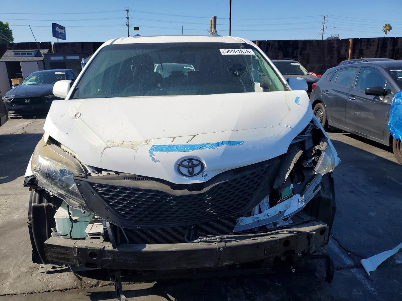 2016 Toyota Sienna Se Premium - Image 5