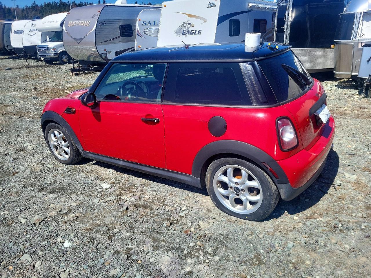 2012 Mini Cooper - Image 2