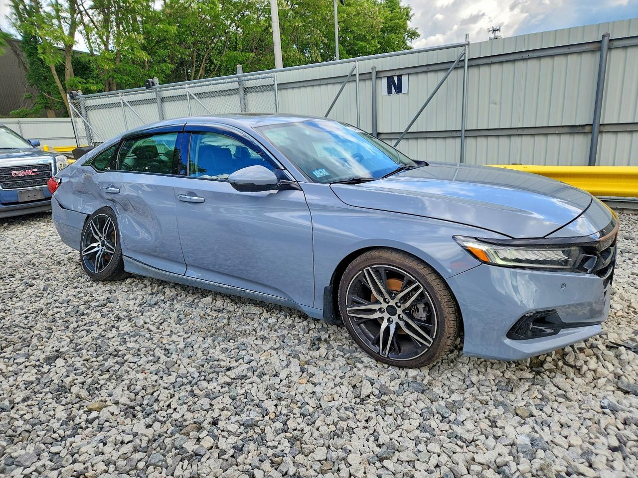 2021 Honda Accord Touring - Фото 4