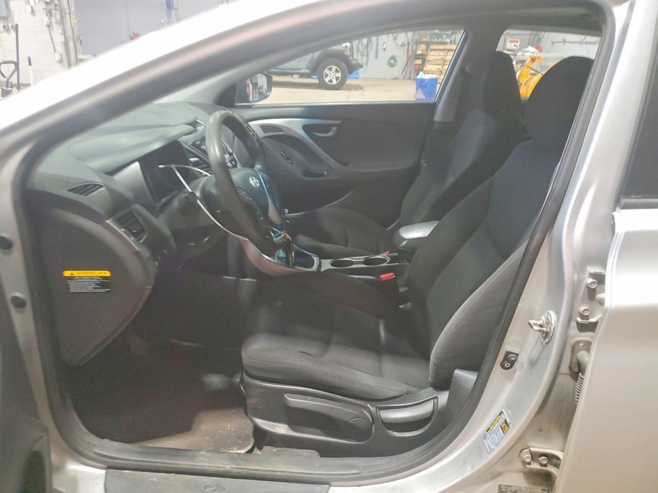 2016 Hyundai Elantra Se - Image 7