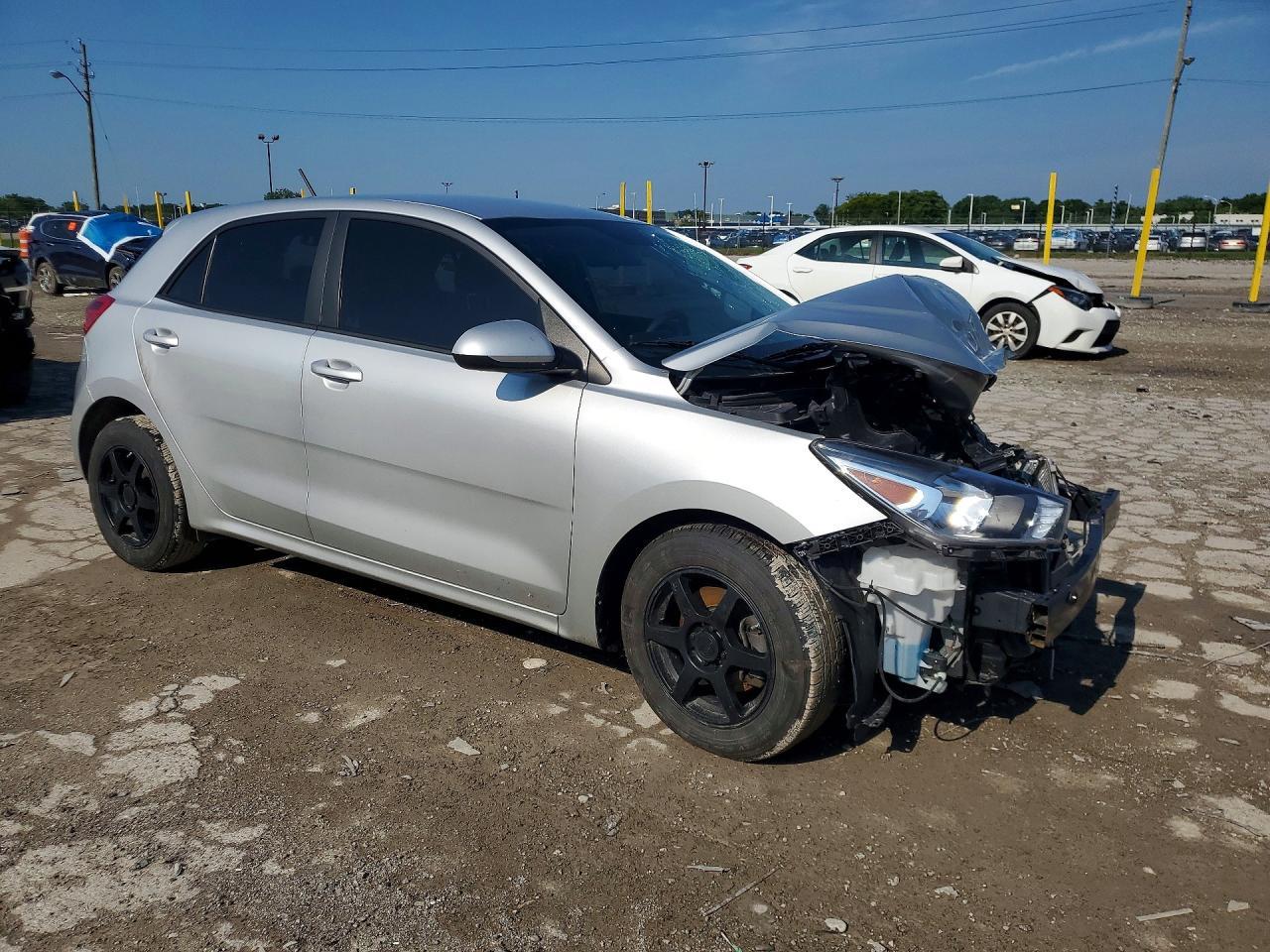 2021 Kia Rio S - Image 4