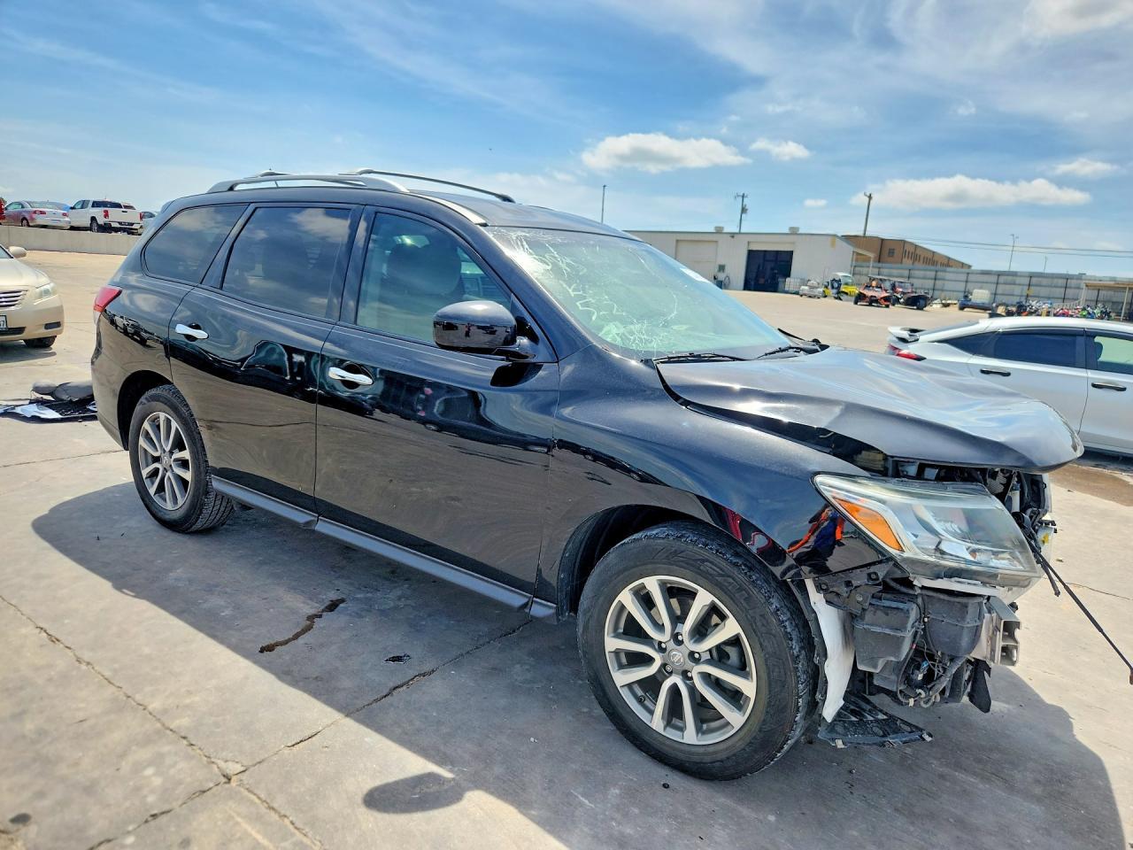 2014 Nissan Pathfinder Sv - Image 4