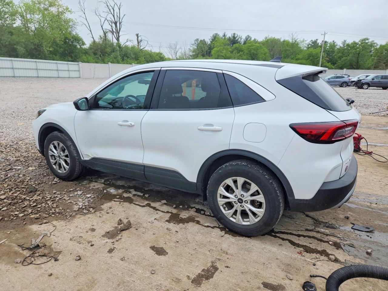 2024 Ford Escape Active - Фото 2