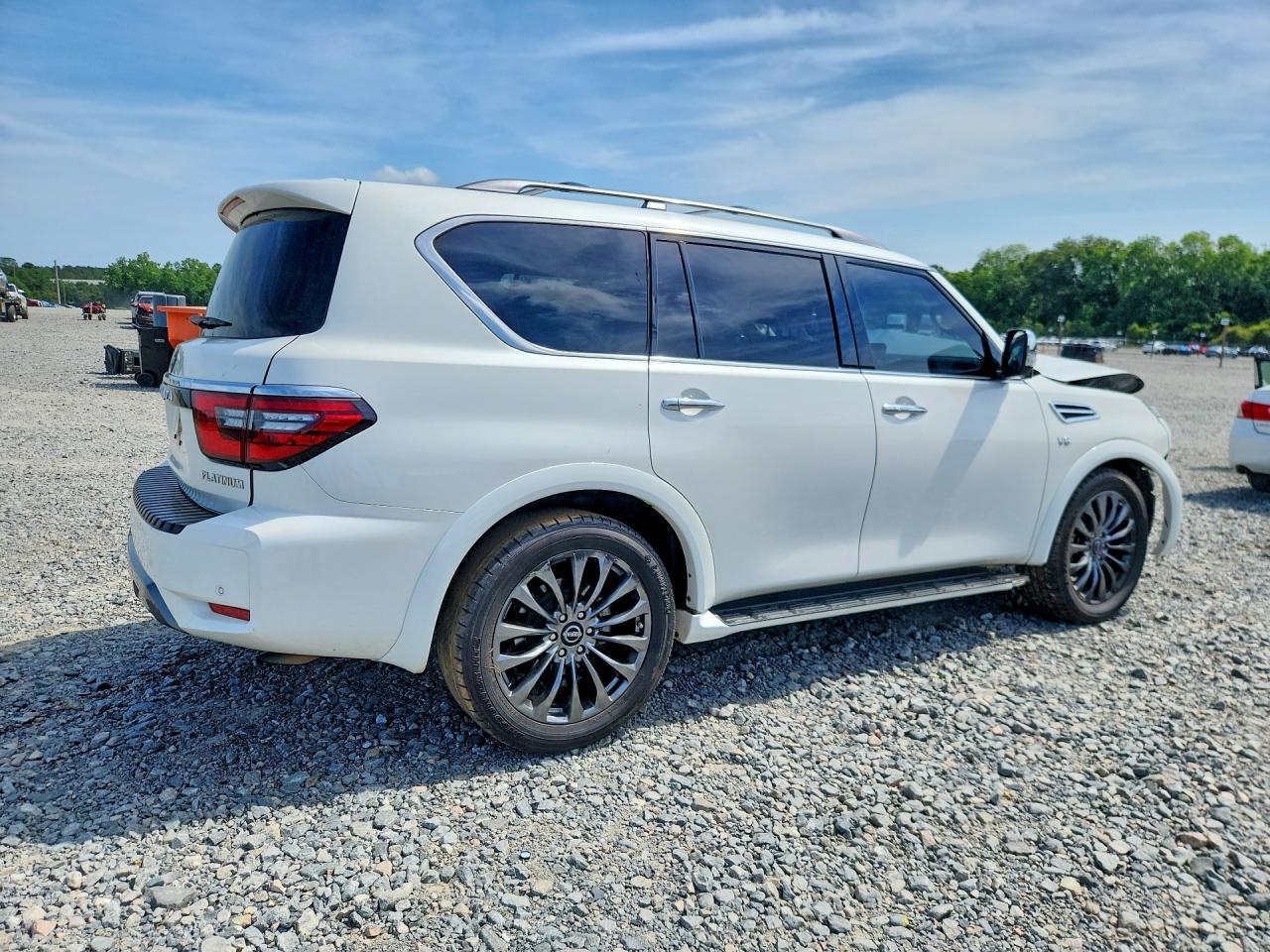 2021 Nissan Armada Platinum - Image 3