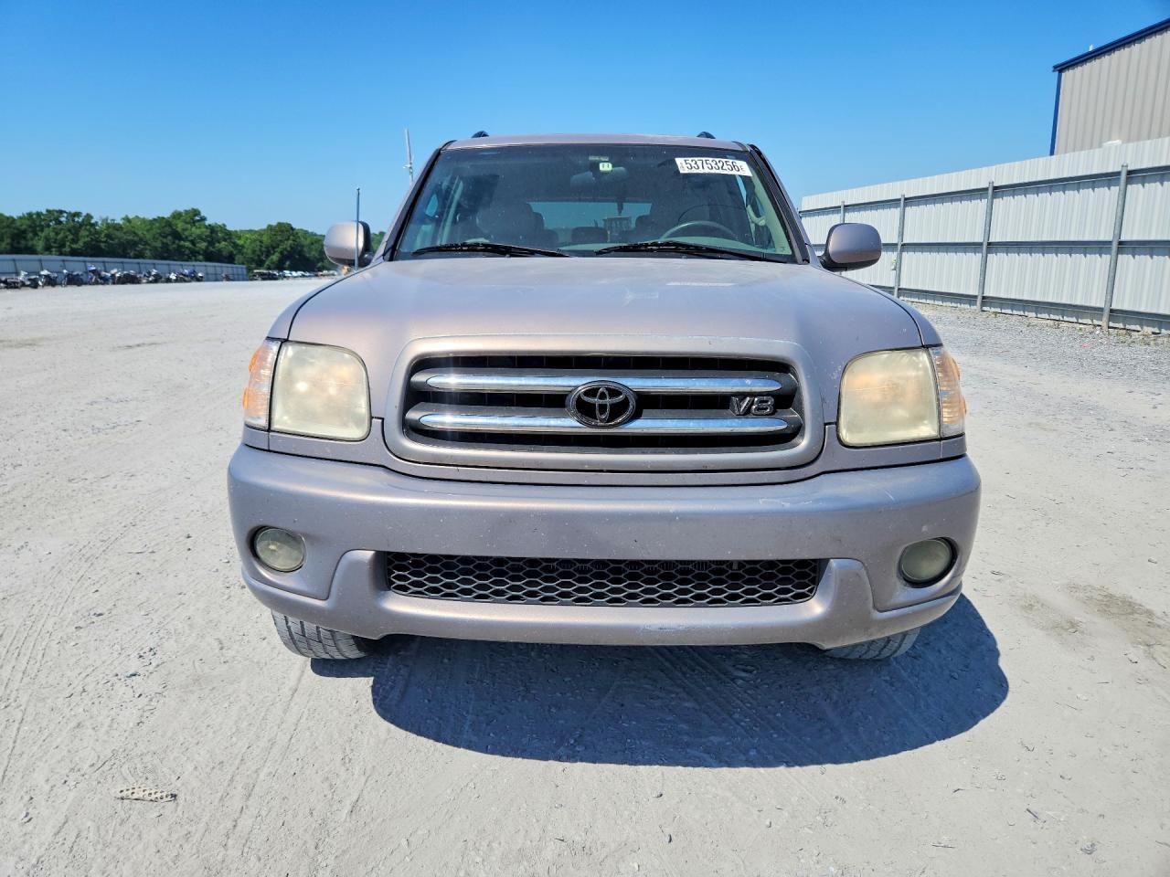 2002 Toyota Sequoia Limited - Image 5