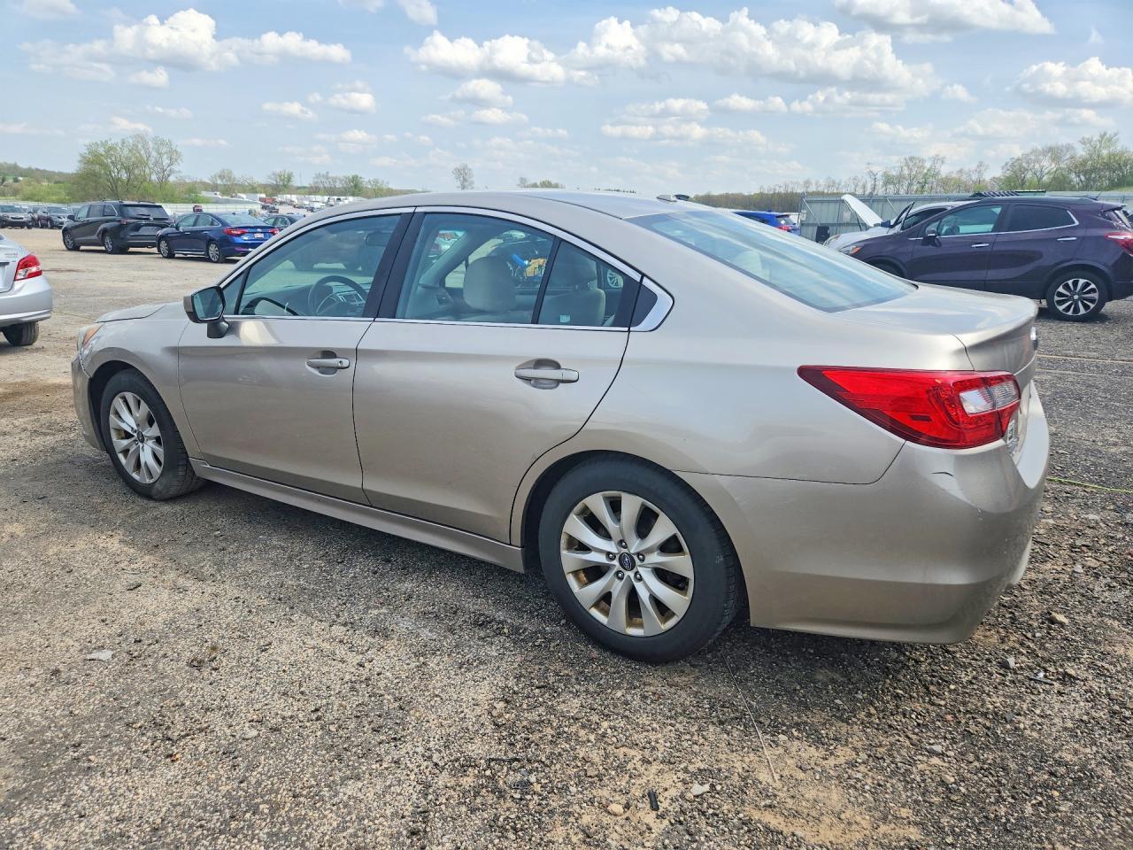 2015 Subaru Legacy 2.5I Premium - Фото 2