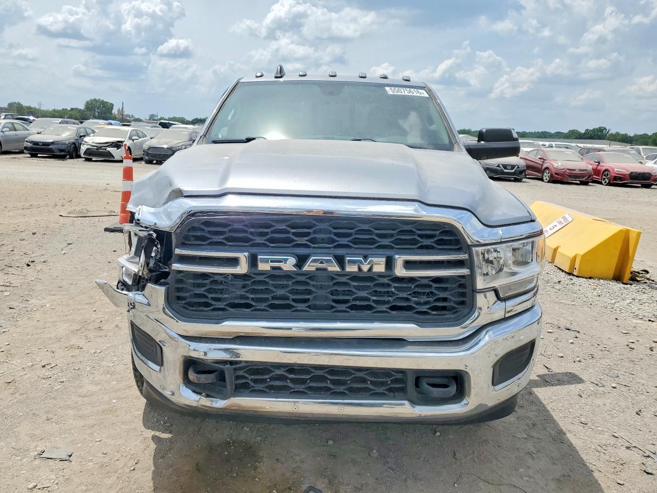 2019 Ram 2500 Tradesman - Фото 5