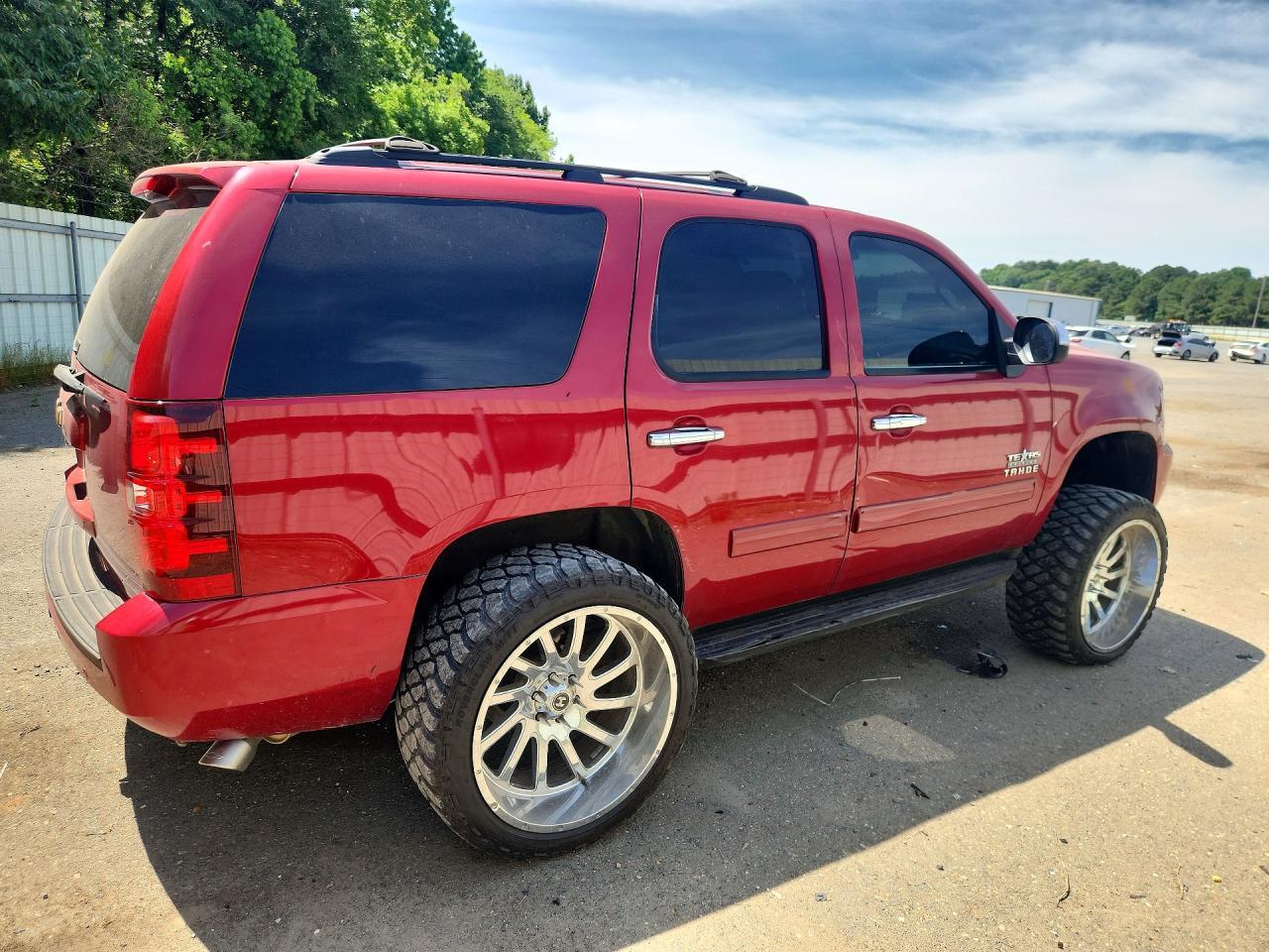 2013 Chevrolet Tahoe C1500 Ls - Фото 3
