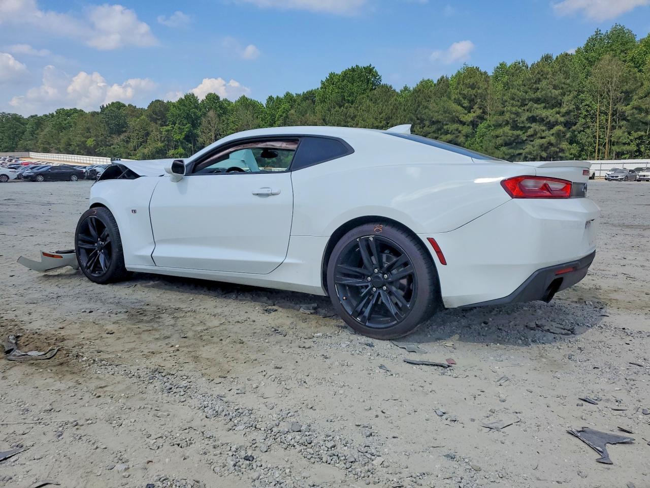 2017 Chevrolet Camaro Lt - Фото 2