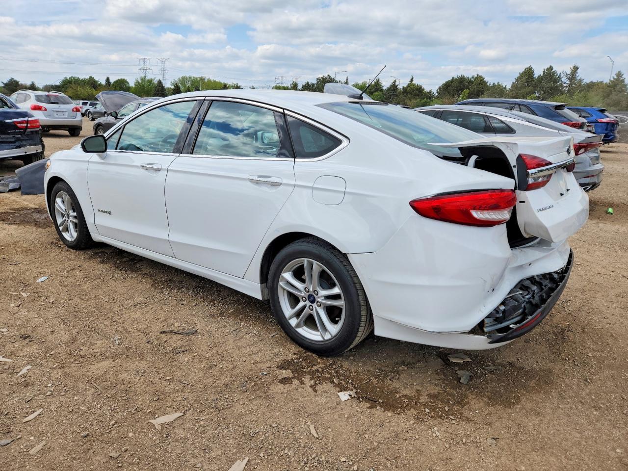 2018 Ford Fusion Se Hybrid - Image 2