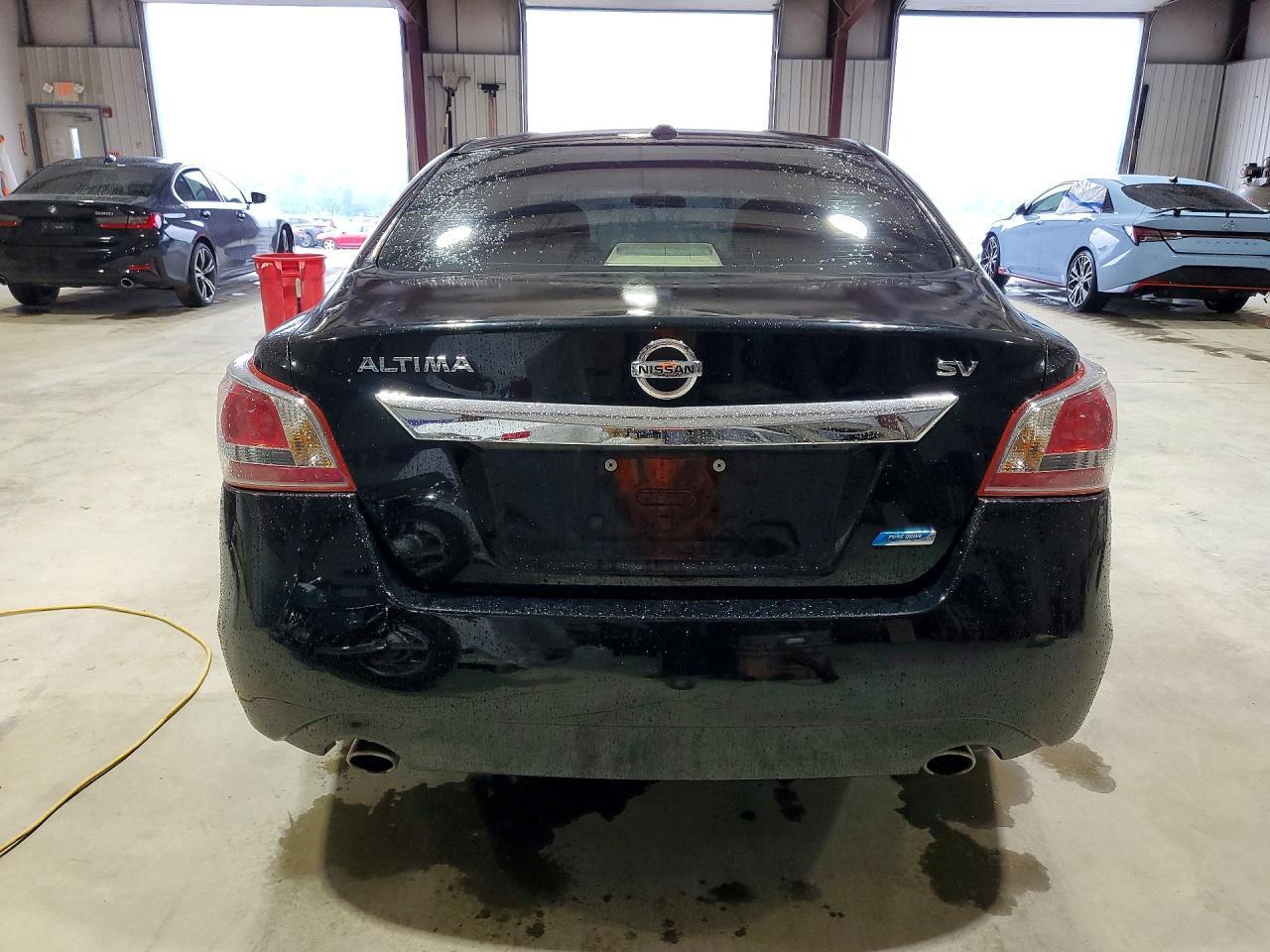 2013 Nissan Altima 2.5 - Фото 6