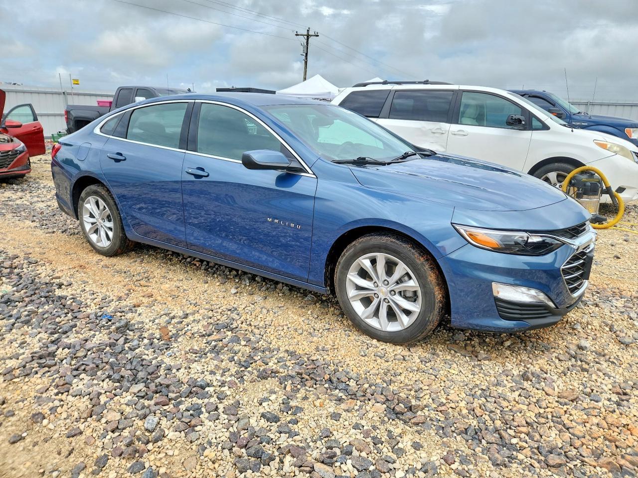 2024 Chevrolet Malibu Lt - Фото 4