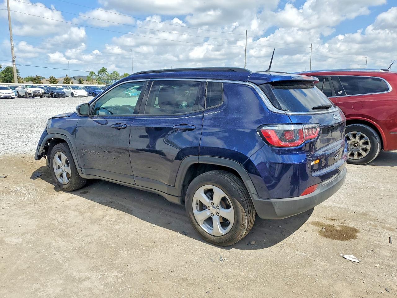 2018 Jeep Compass Latitude - Фото 2
