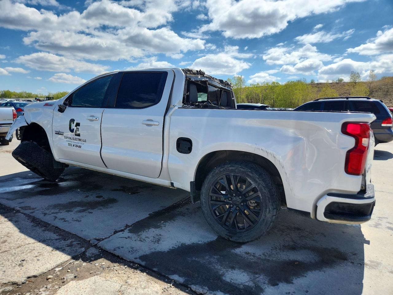 2021 Chevrolet Silverado K1500 Rst - Image 2