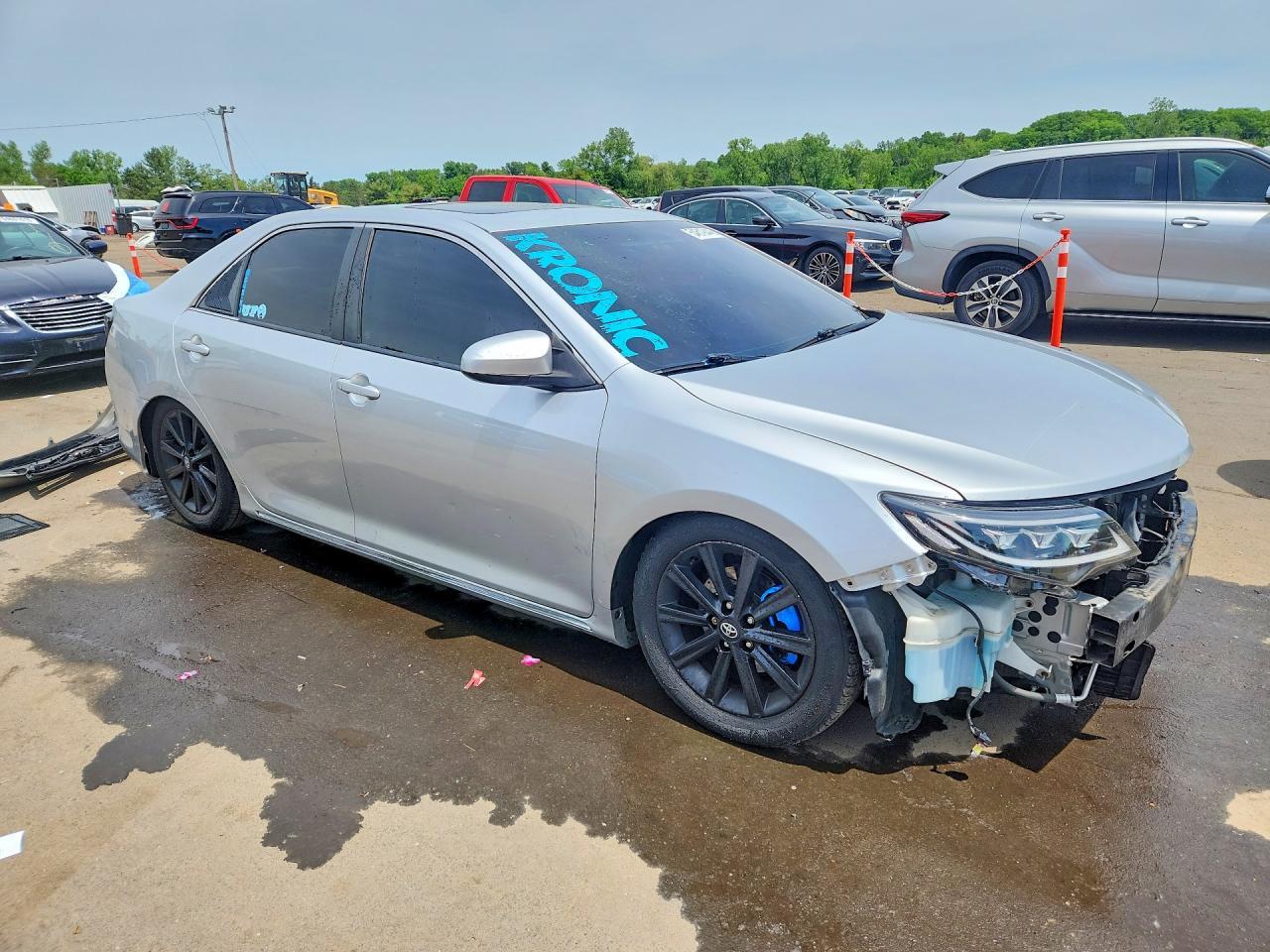 2012 Toyota Camry Xle - Image 4