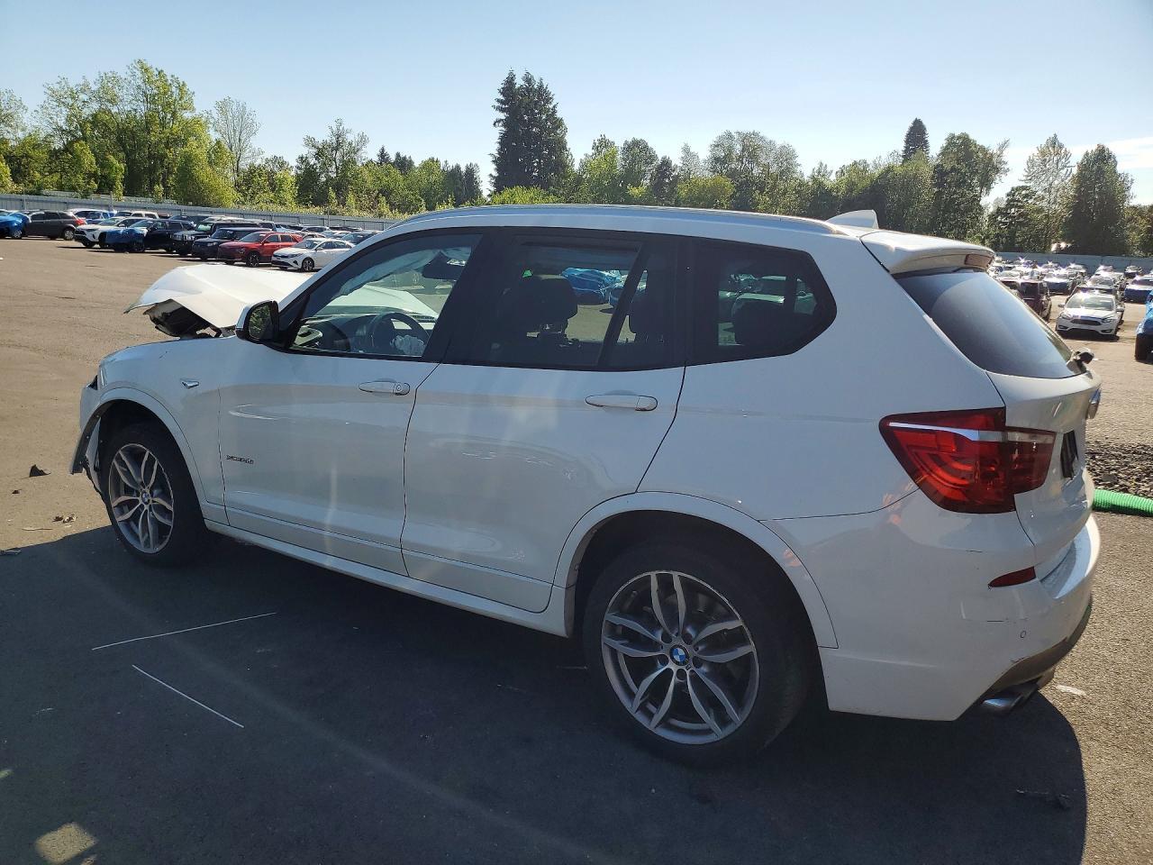 2017 BMW X3 xDrive28I - Фото 2