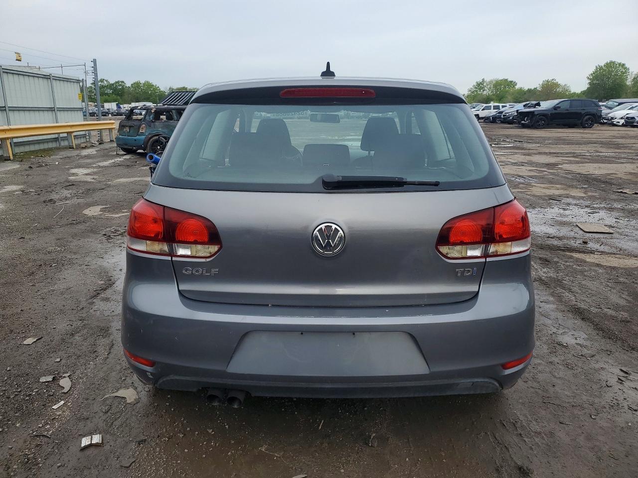2013 Volkswagen Golf - Image 6