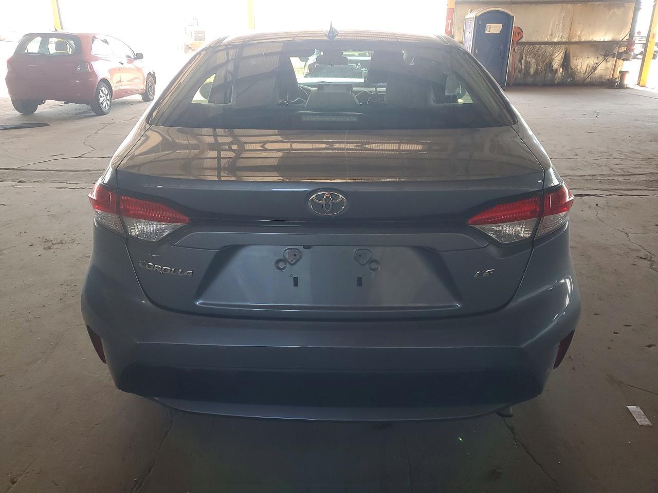 2022 Toyota Corolla - Image 6