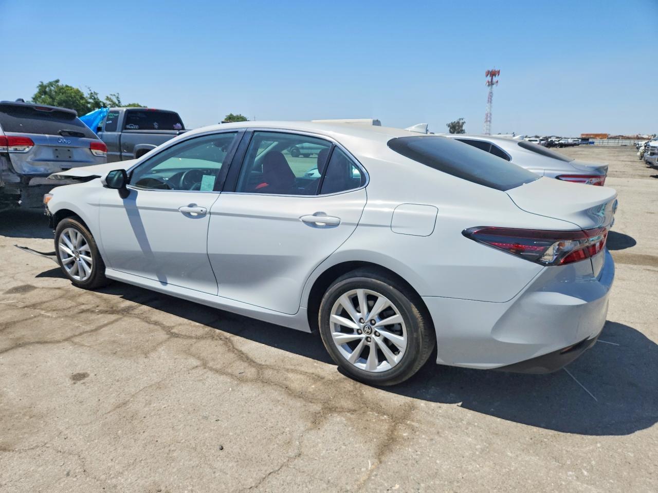 2024 Toyota Camry Le - Image 2