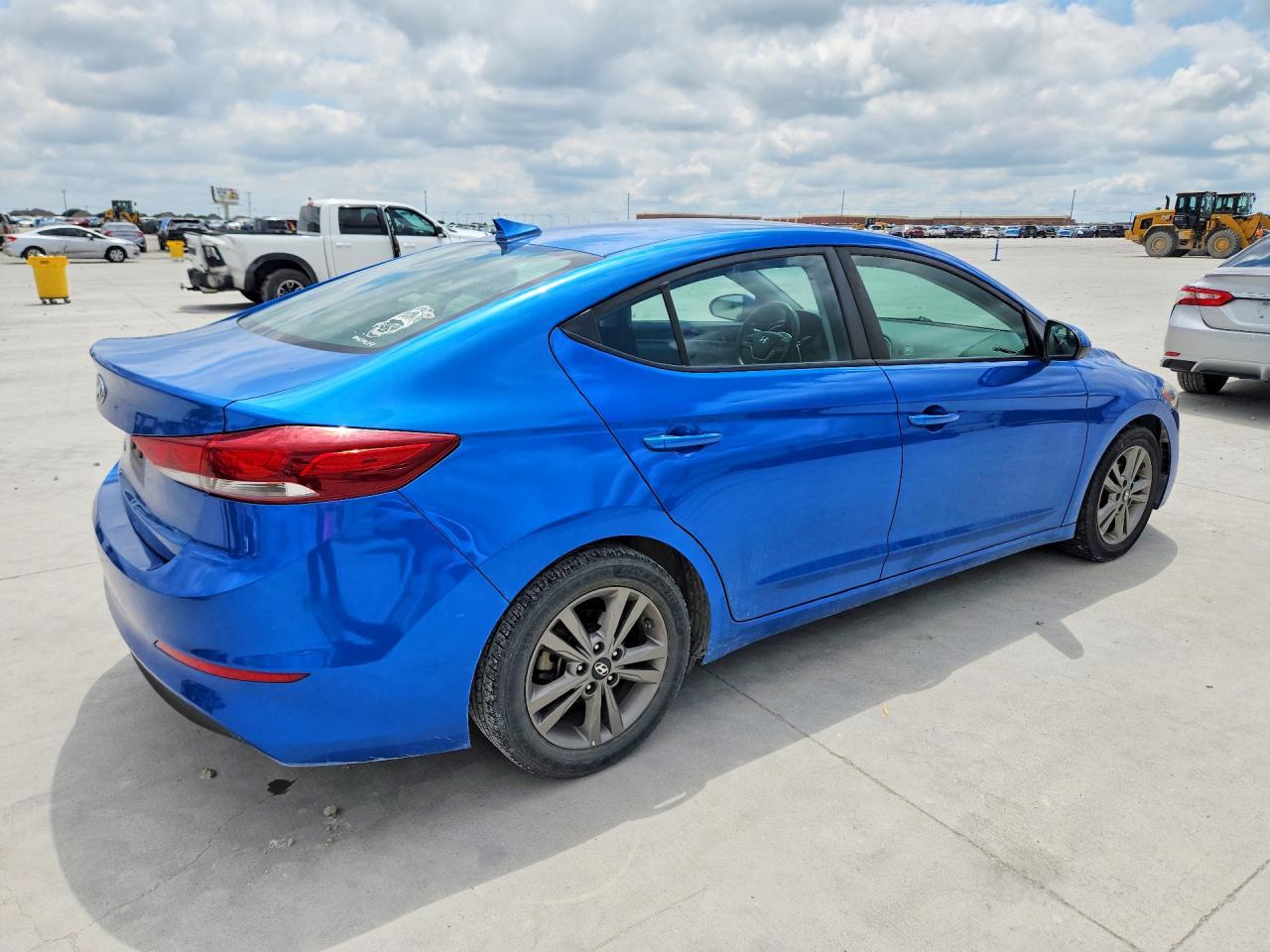2018 Hyundai Elantra Sel - Фото 3