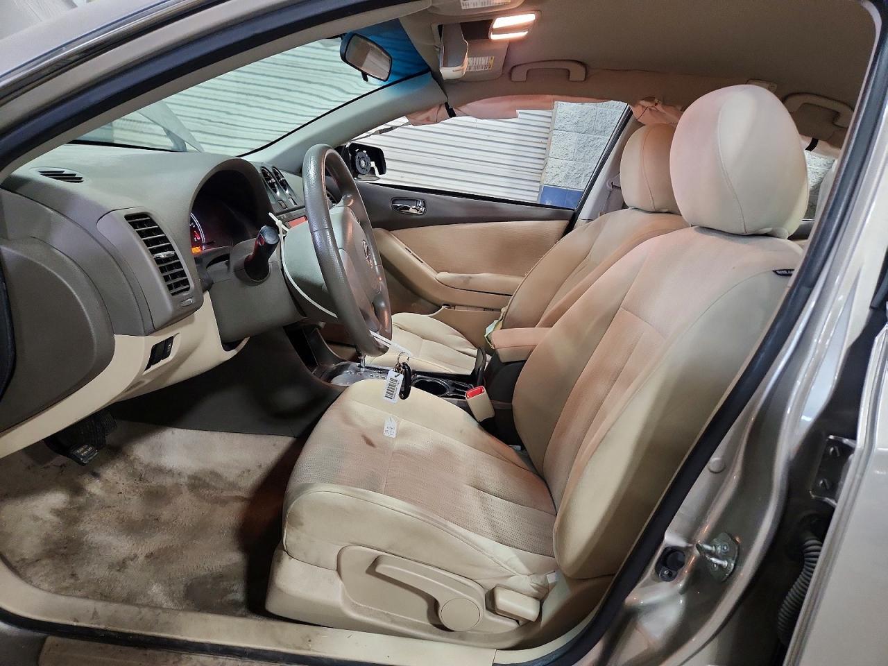 2012 Nissan Altima 2.5 - Image 7