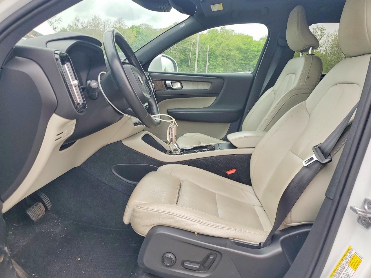 2019 Volvo Xc40 T5 Inscription - Image 7