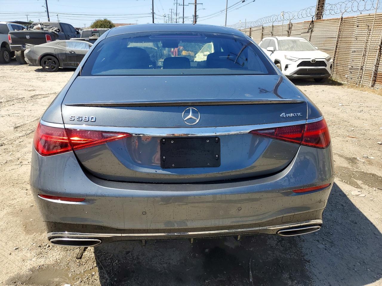 2025 Mercedes-Benz S 580 4Matic - Фото 6