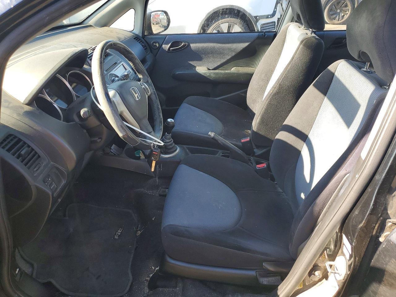 2008 Honda Fit Sport - Image 7