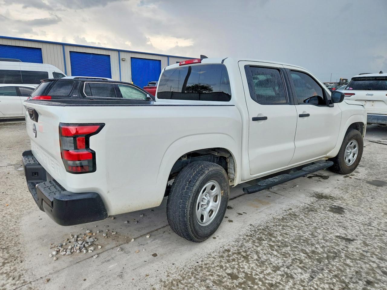 2023 Nissan Frontier S - Фото 3