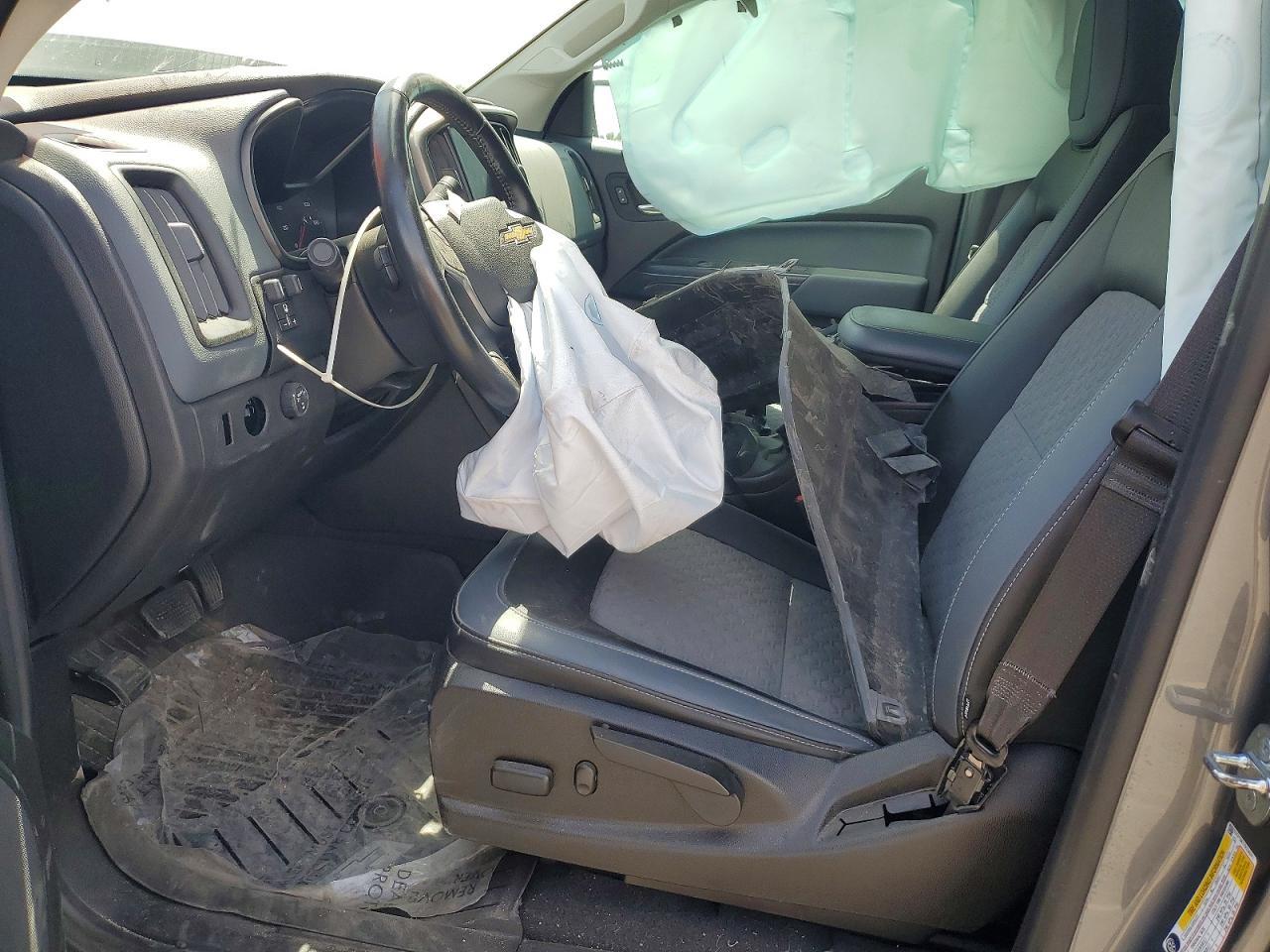 2022 Chevrolet Colorado Z71 - Image 7