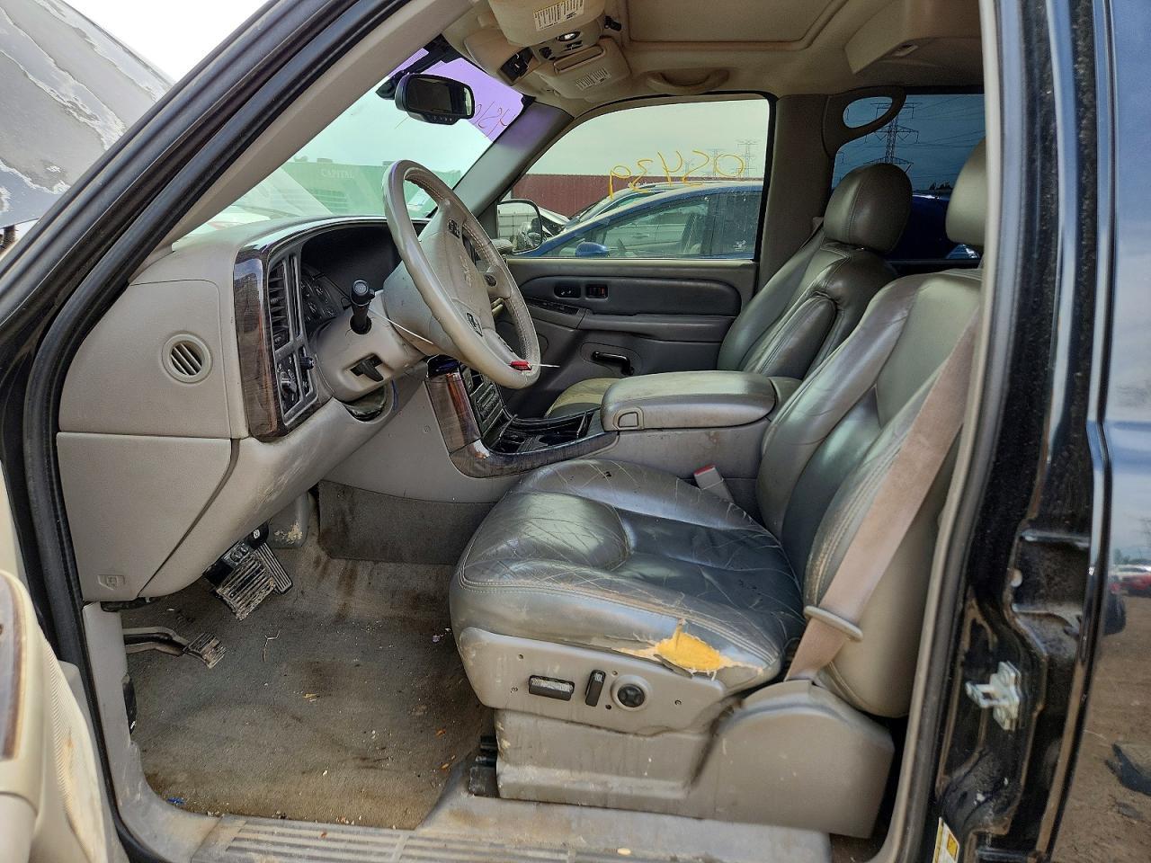 2005 GMC Yukon Xl Denali - Image 7