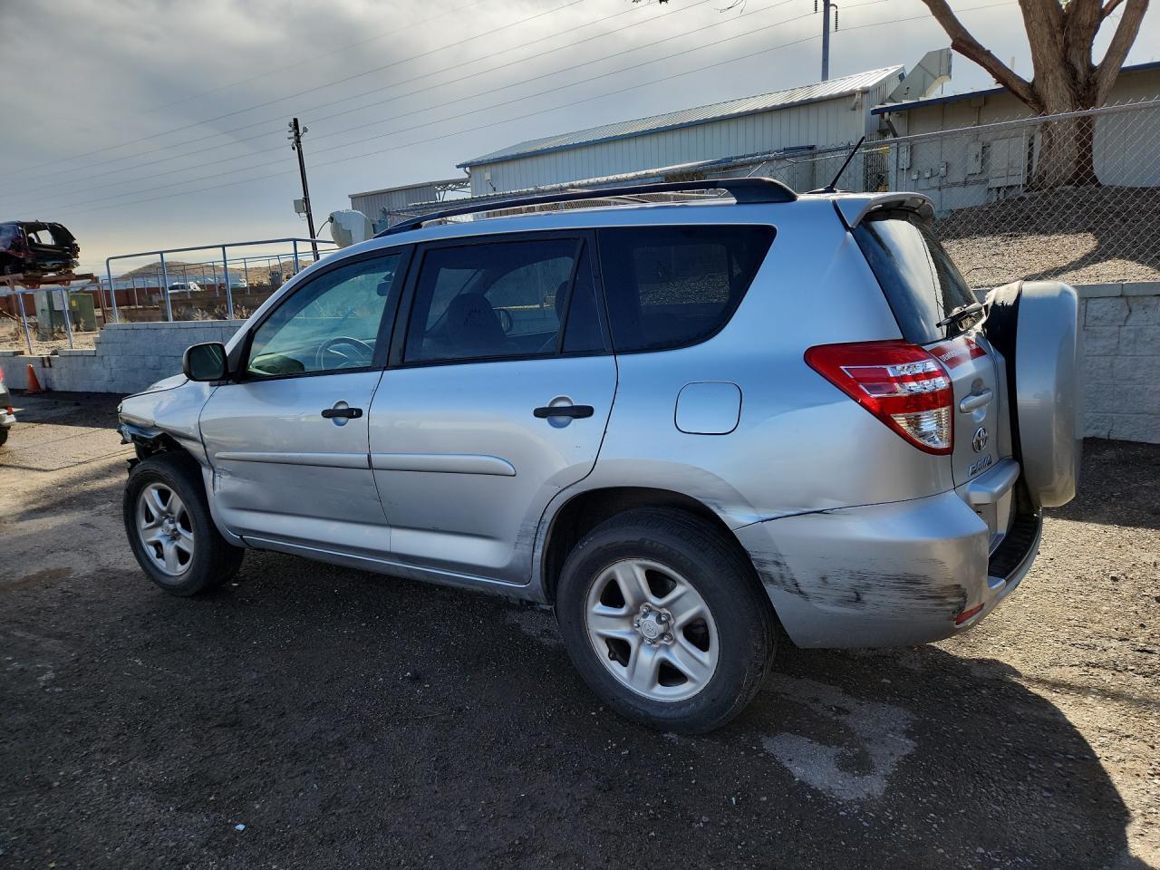 2011 Toyota Rav4 Base - Фото 2