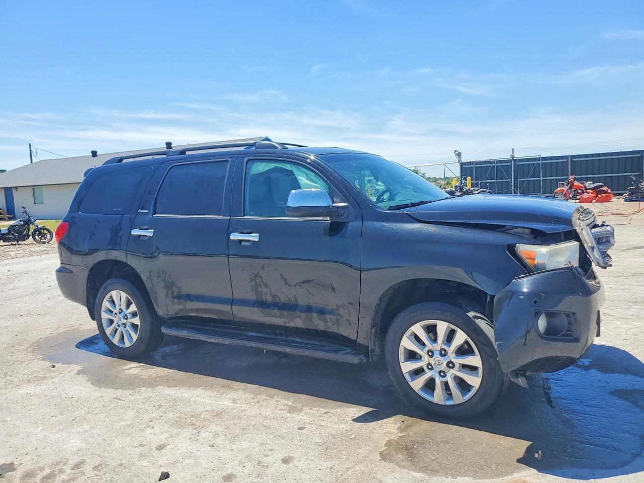 2013 Toyota Sequoia Platinum - Фото 4