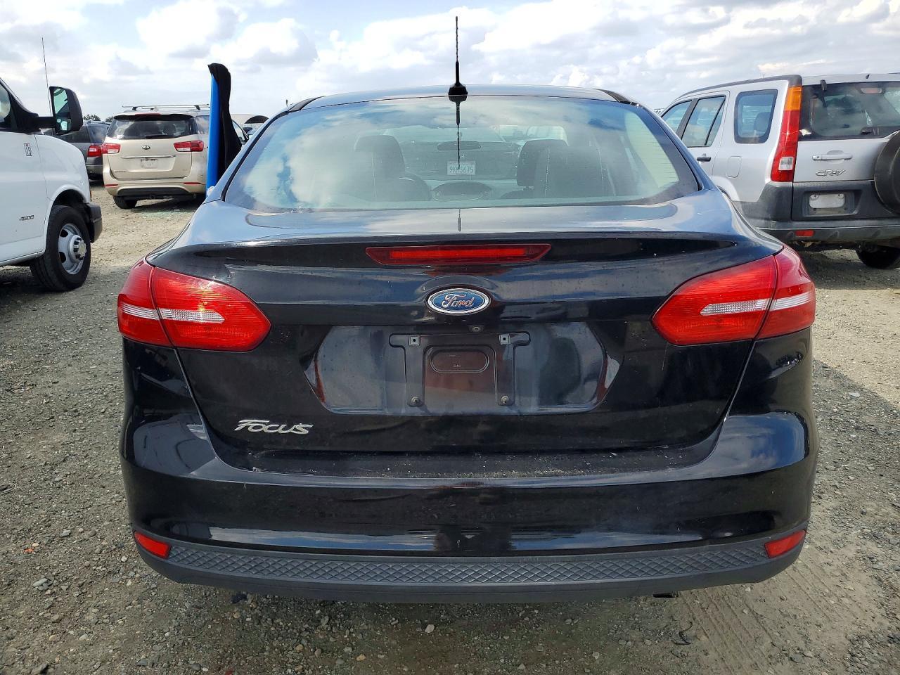 2016 Ford Focus S - Image 6
