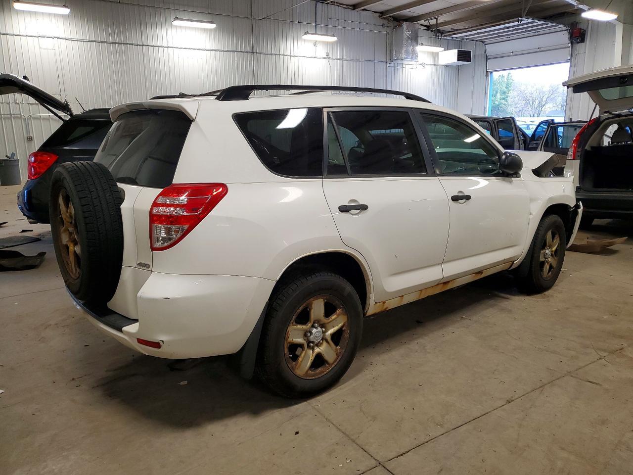 2010 Toyota Rav4 Base - Image 3