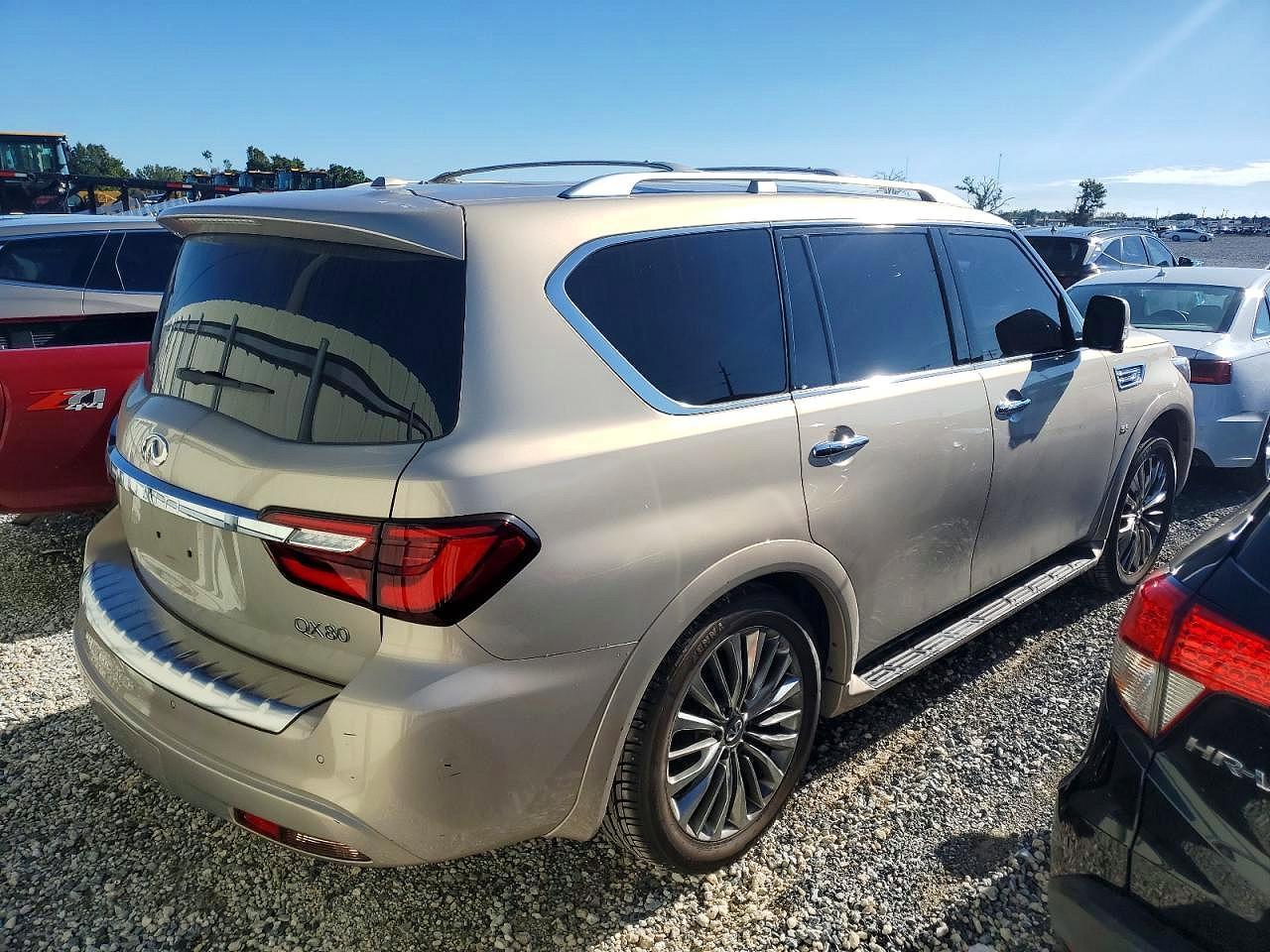 2018 Infiniti Qx80 Base - Image 3