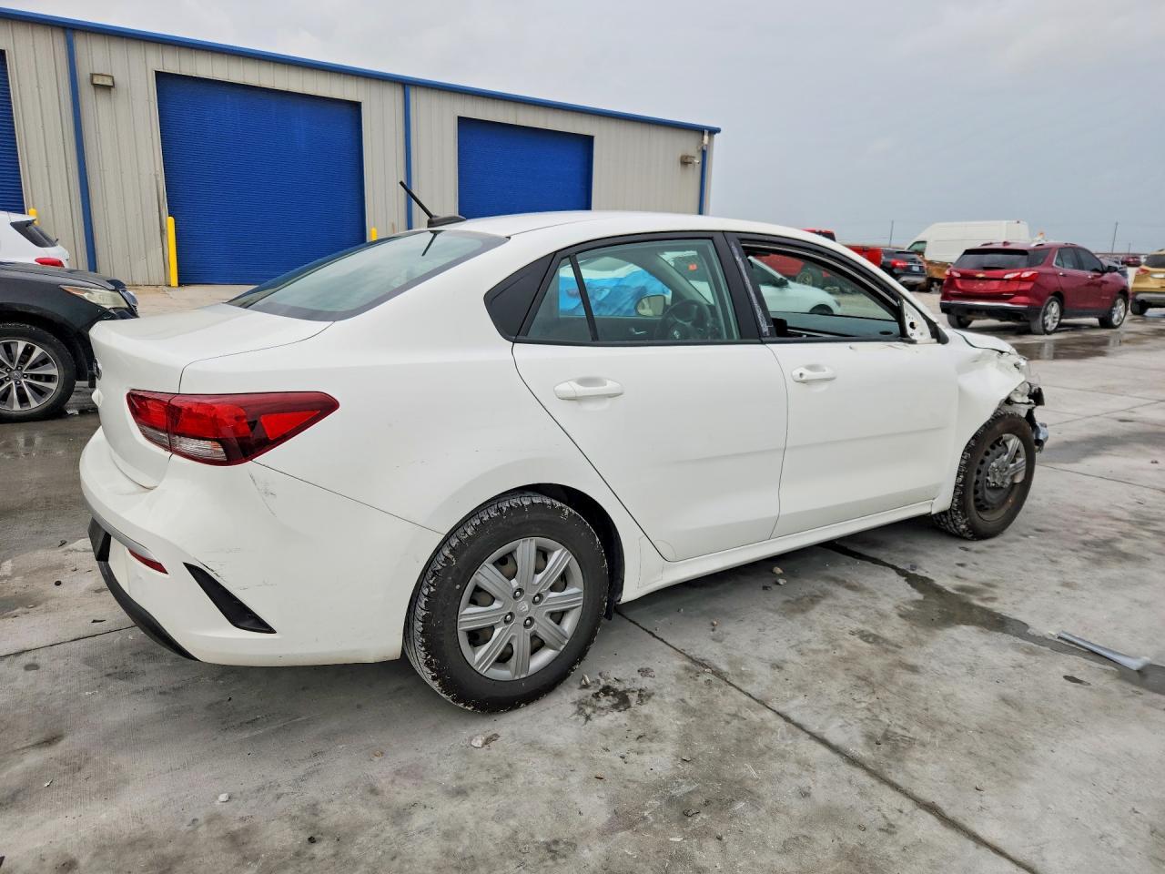 2021 Kia Rio Lx - Image 3