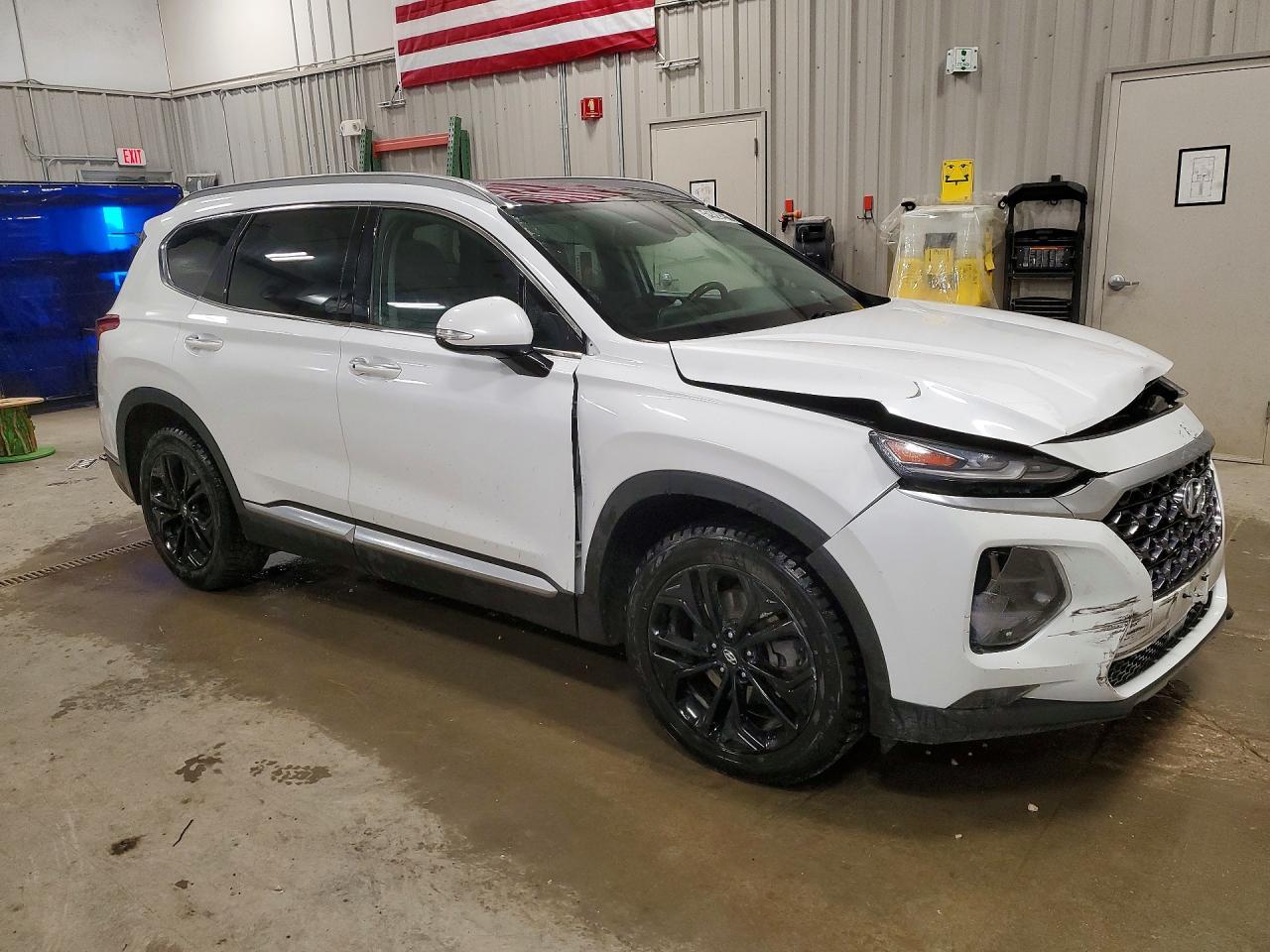 2019 Hyundai Santa Fe Limited 2.0T - Image 4