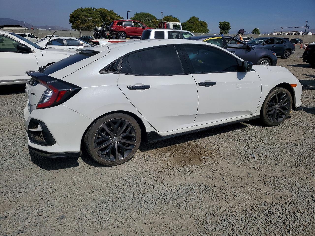 2021 Honda Civic Sport - Фото 3