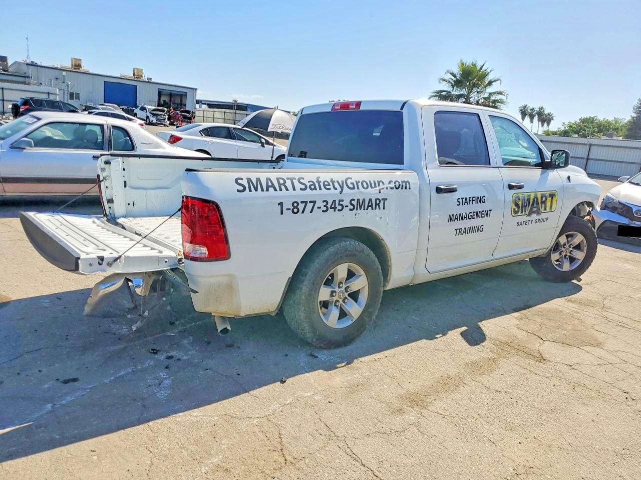 2022 Ram 1500 Classic Tradesman - Фото 3