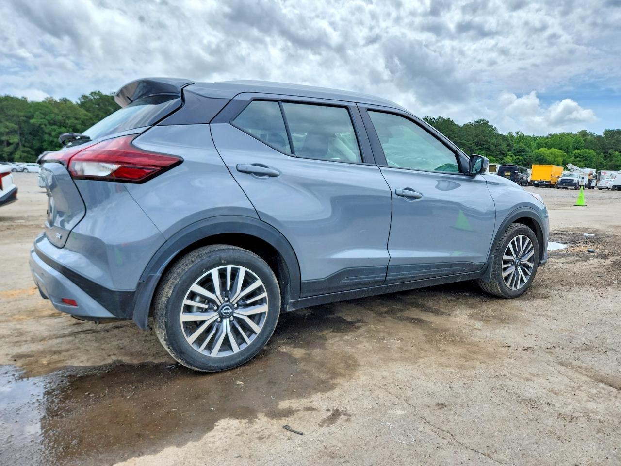 2022 Nissan Kicks Sv - Фото 3
