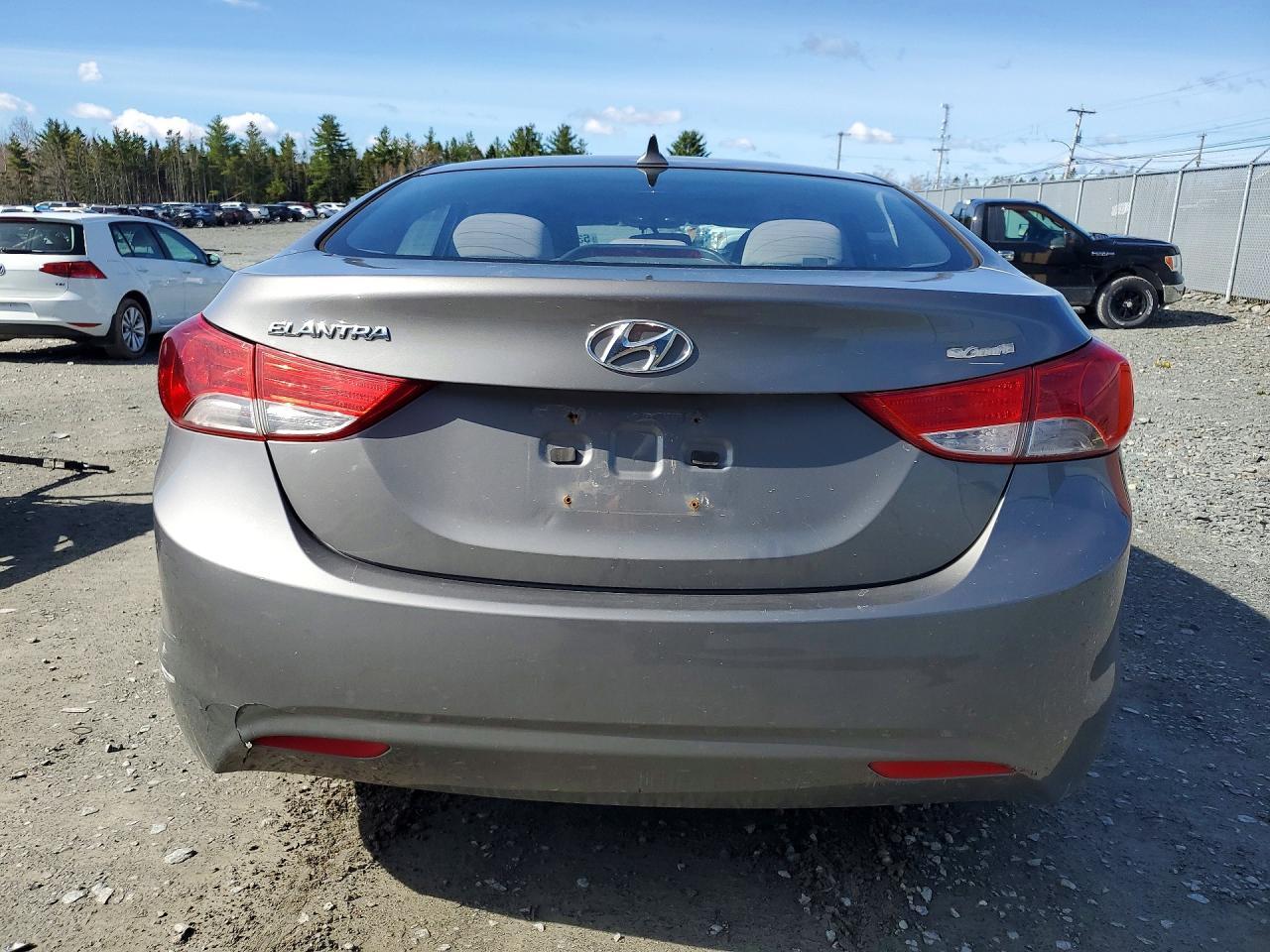 2012 Hyundai Elantra Gls - Фото 6