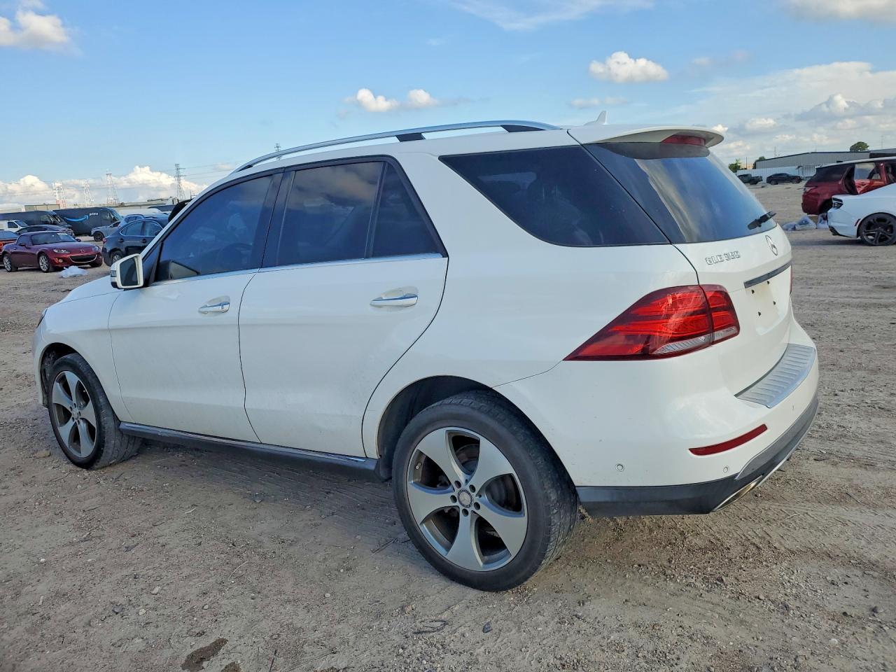 2016 Mercedes-Benz Gle 350 - Image 2
