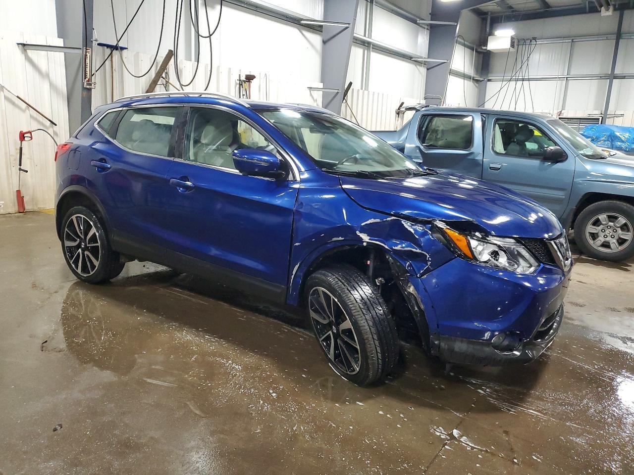 2018 Nissan Rogue Sport Sl - Image 4