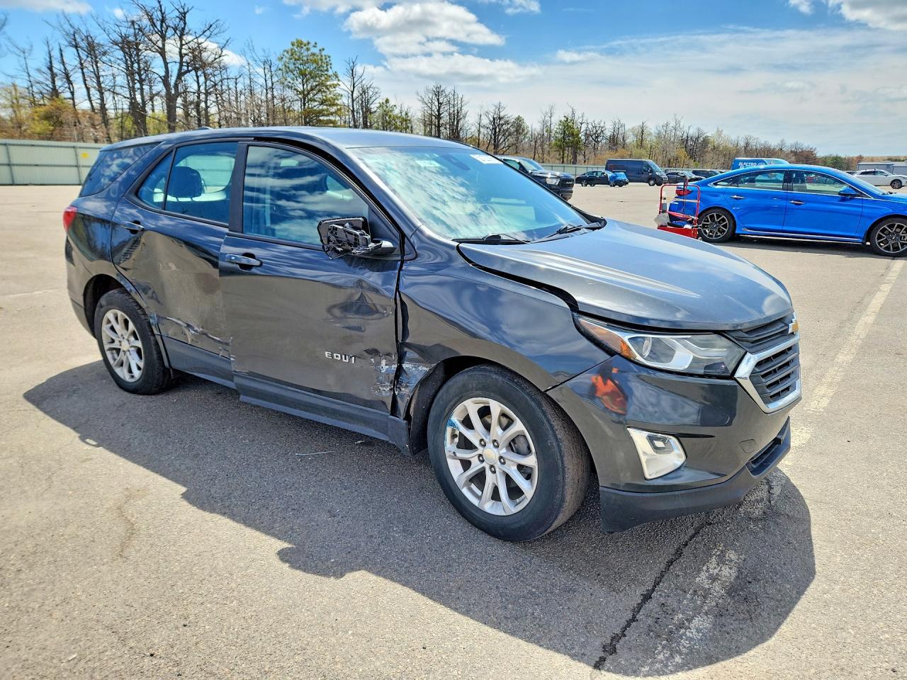 2020 Chevrolet Equinox Ls - Фото 4